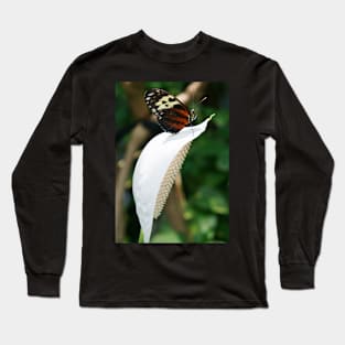 Butterfly (Isabella's Long Wing) on Tip of White Flower (Anthurium) Long Sleeve T-Shirt